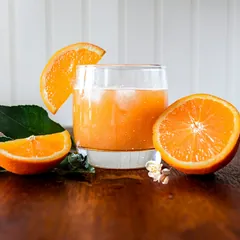 Fresh orange juice